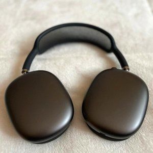 Like new Airpod Max
